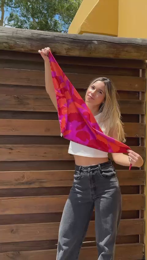 Pañoleta Fucsia Estampada